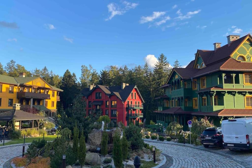 Dolina Wikingow-Apartament Suite Z Tarasem W Ogrodzie, Miejscem W Garazu I Dostepem Do Strefy Wellness Шклярска Поремба Екстериор снимка